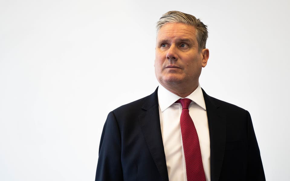 Under pressure from backbenchers, Starmer must stick to his principles