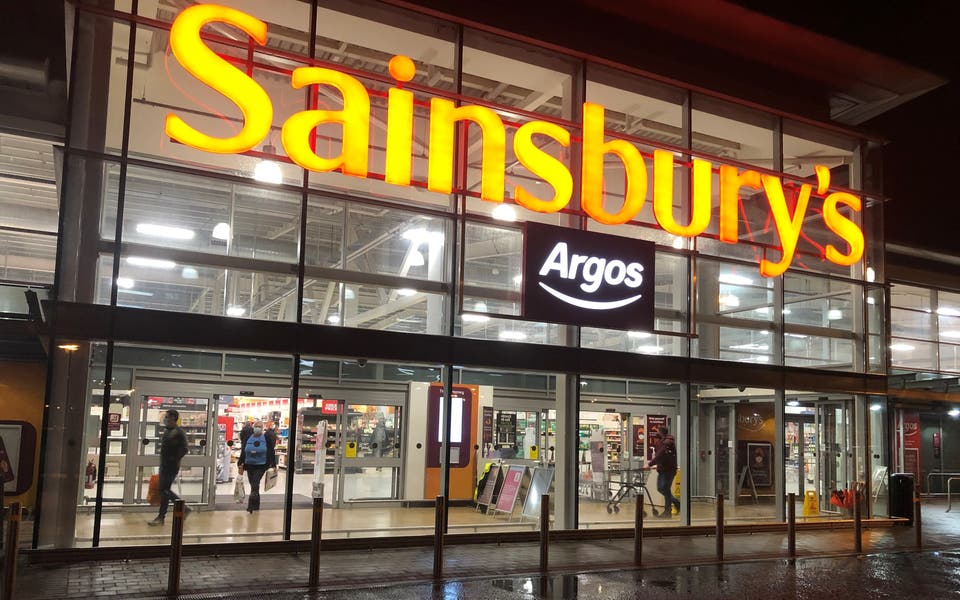 Sainsbury's cuts prices and takes sales from Aldi and Lidl