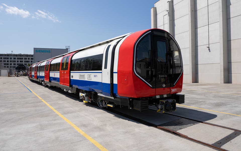 New Piccadilly line trains need platform 'shaving' sparking new safety fears