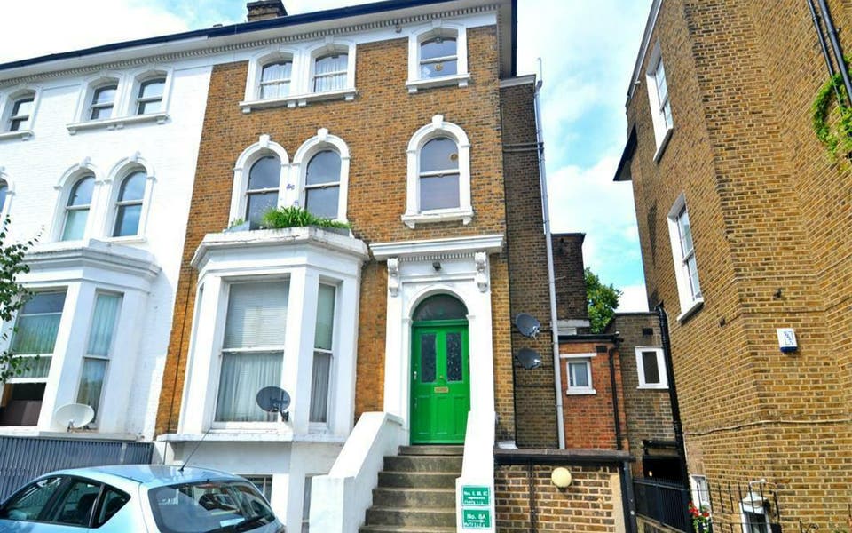 Why has this Ealing flat, listed for just £160k, failed to sell?
