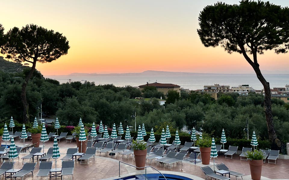 Hilton Sorrento Palace to the rescue for a last-minute half-term trip